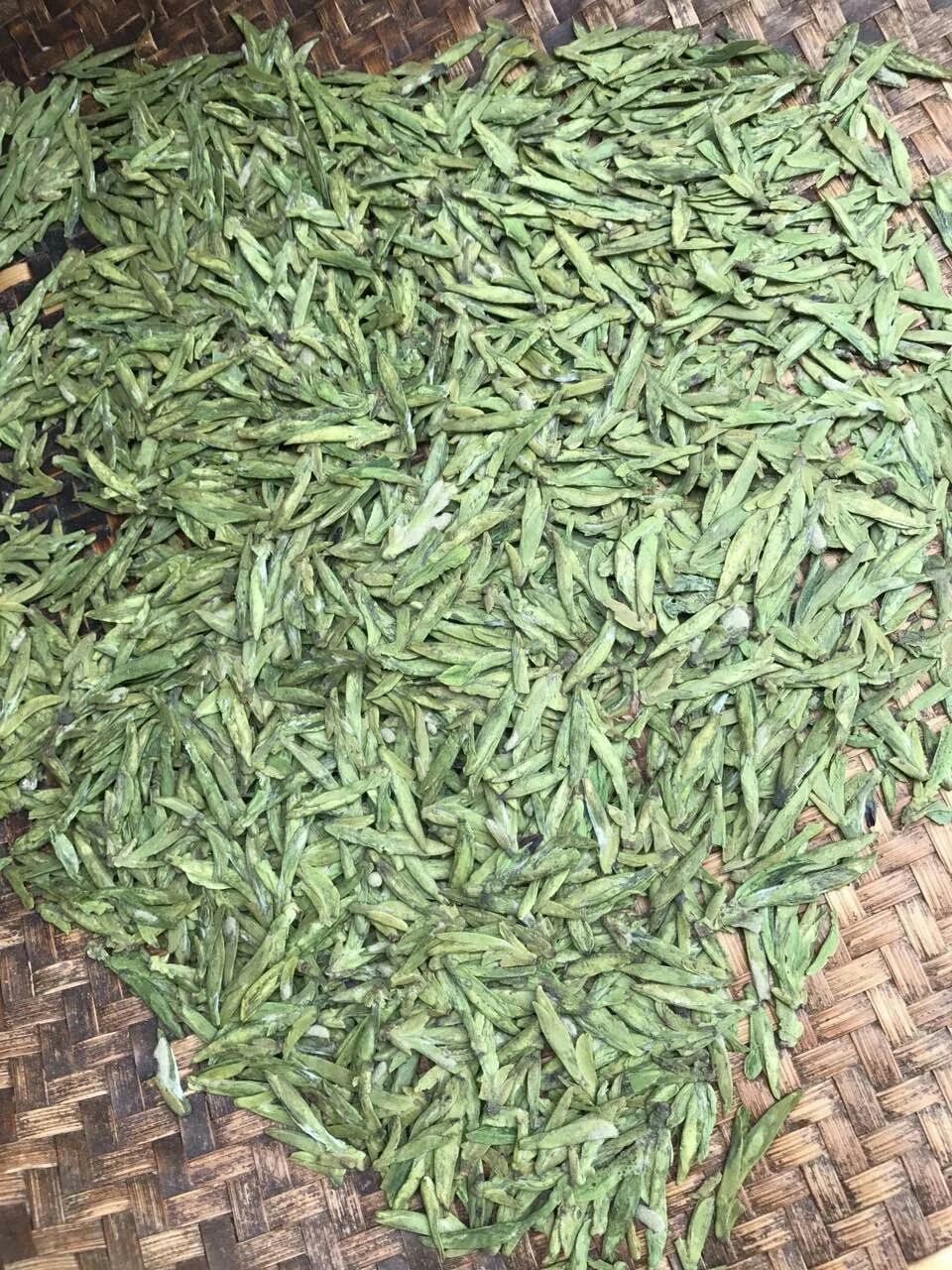 供应大厅  农副加工  绿茶  商品属性 品种名:龙井茶 货品等级:特级