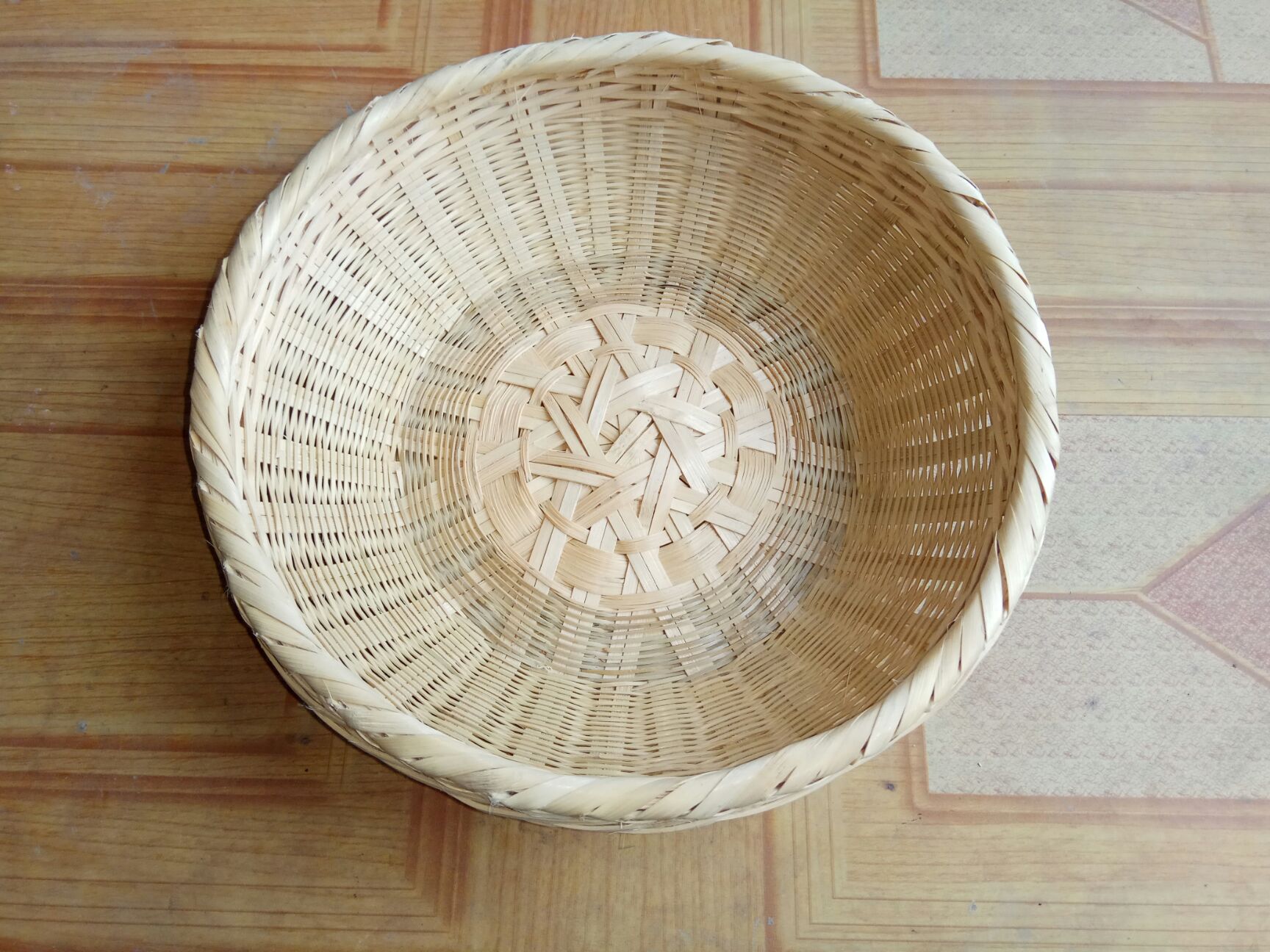 竹筐 实用环保竹编工艺,结实耐用