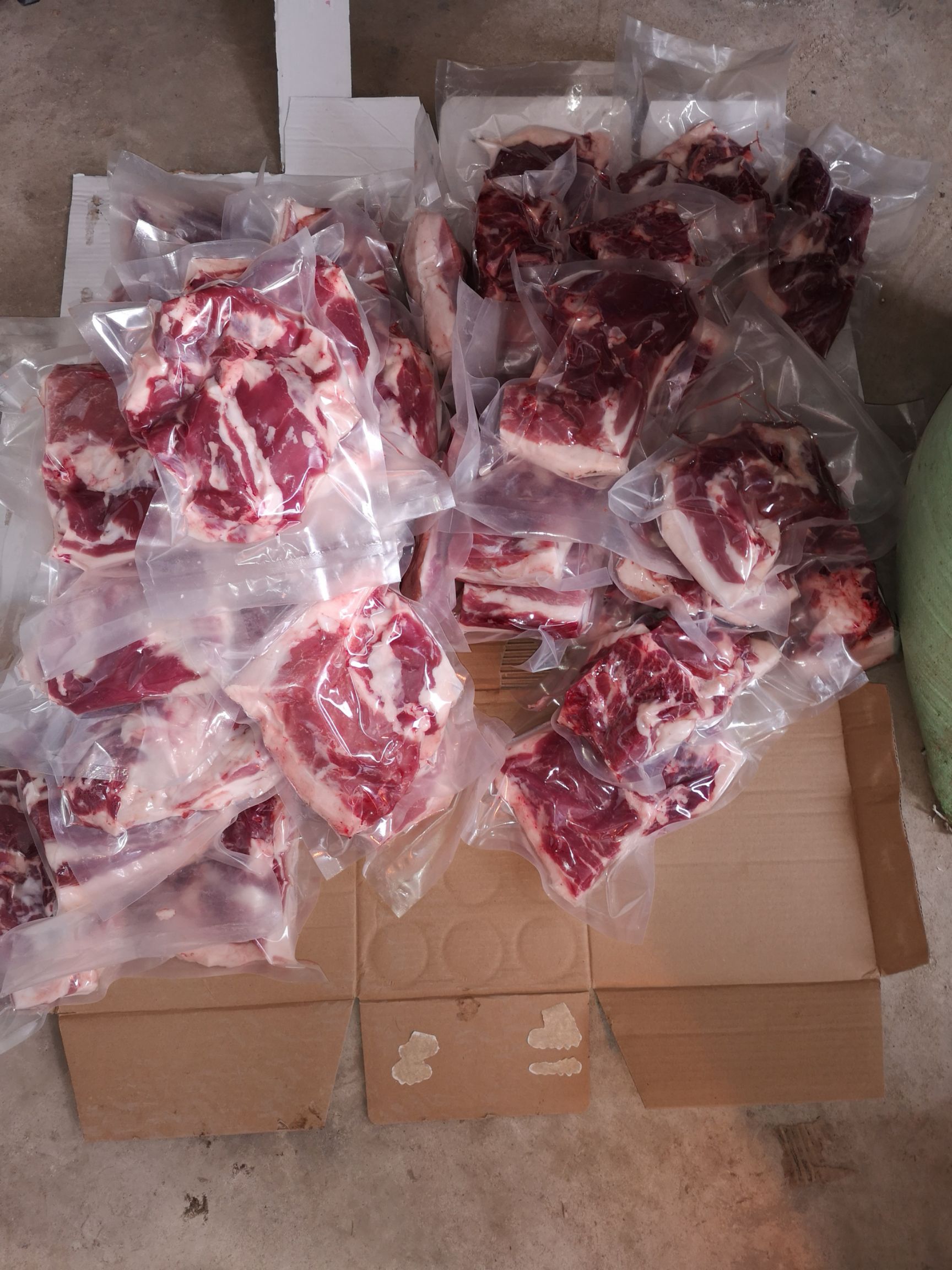 纯绿色精品藏香猪肉