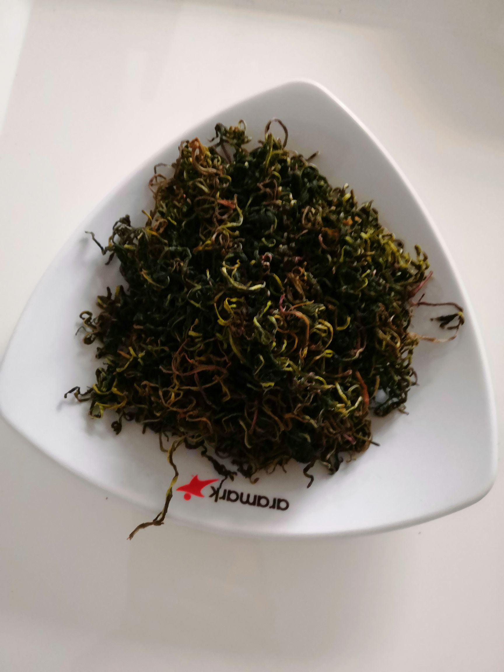 蒲公英茶 蒲公英可下火,通乳腺解热凉血.