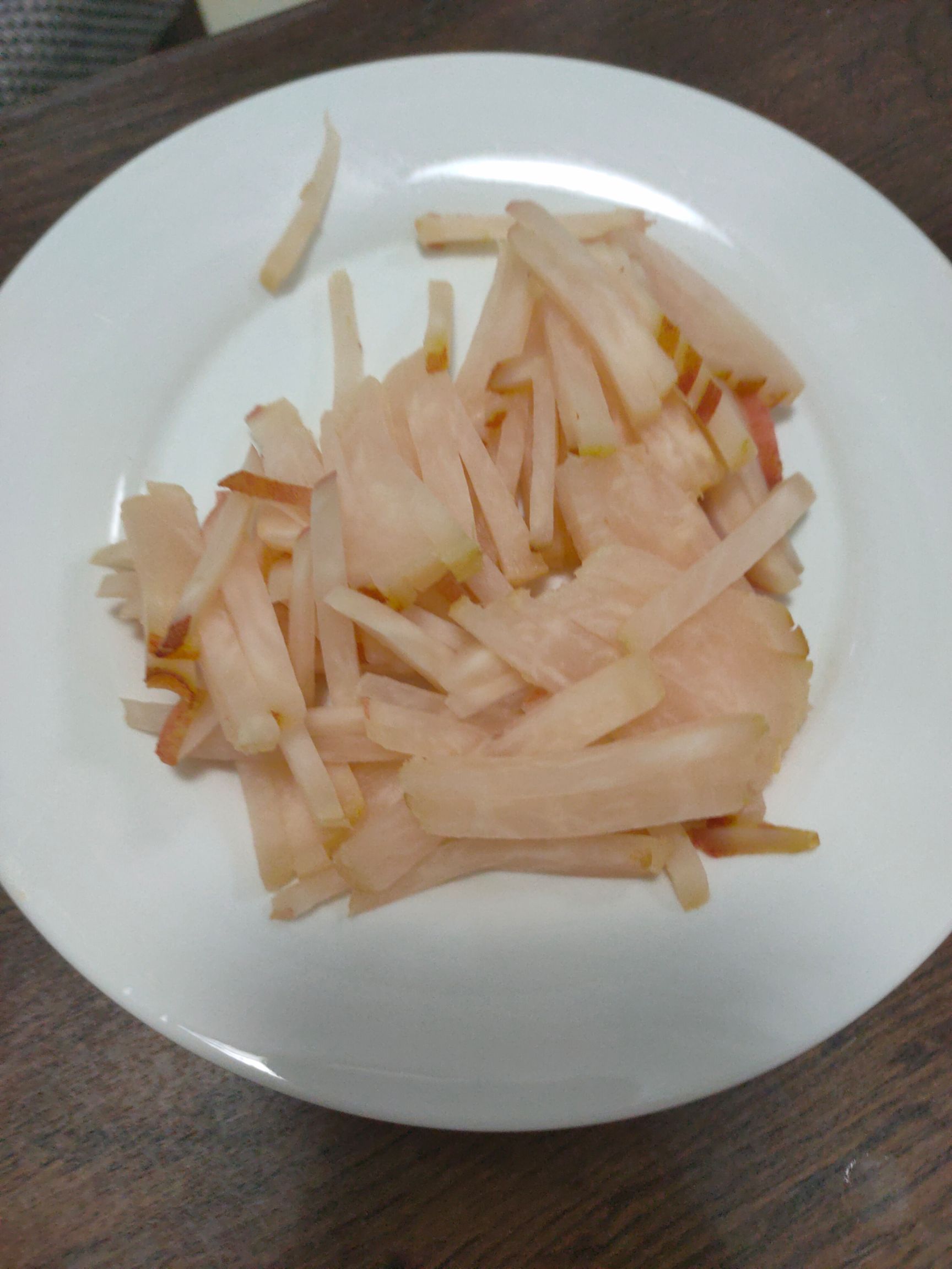 腌制大头菜 自家腌制的酸蔓菁,欢迎你的试用请联系我