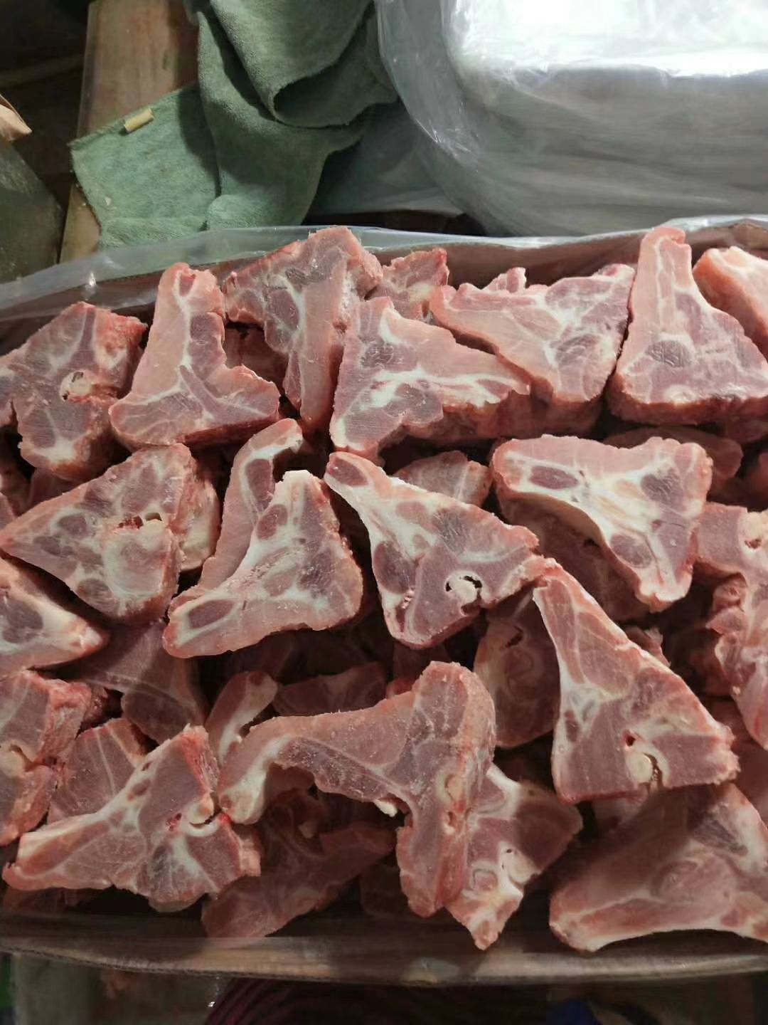 猪脊骨 多肉龙骨块