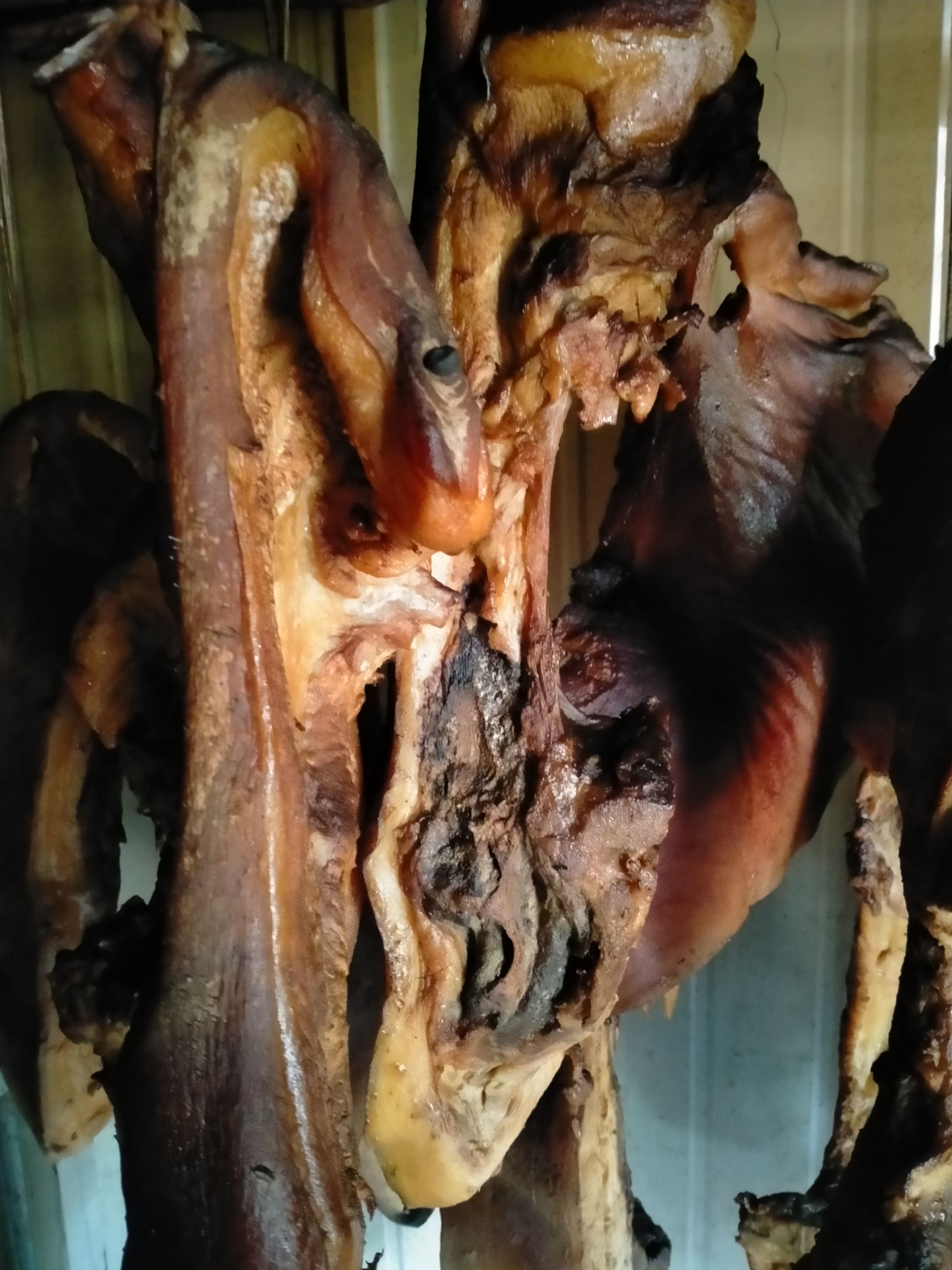 秦岭黑猪腊肉,正宗土猪肉