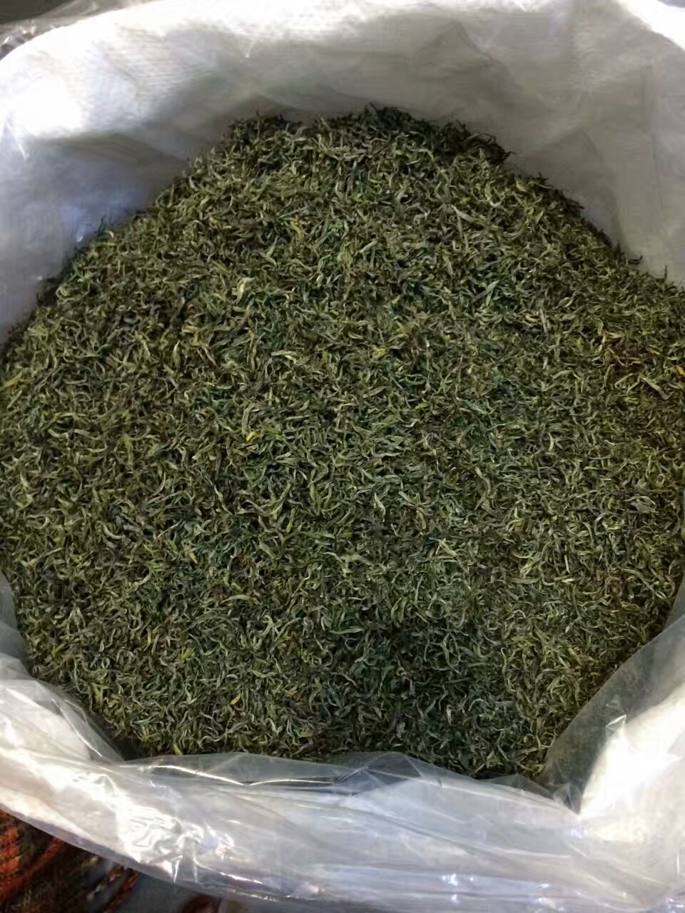 供应大厅  农副加工  绿茶  商品属性 品种名:高山绿茶 货品等级:一级