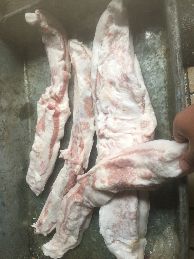 猪槽头肉 去皮带皮五花,二级槽头肉.