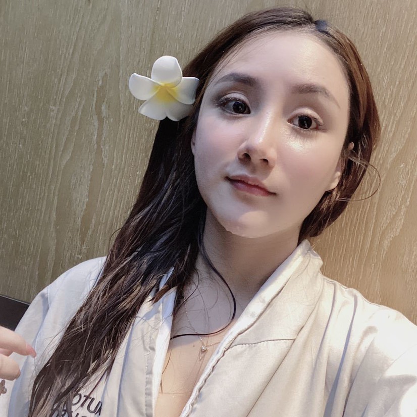 符慧芬 进店逛逛