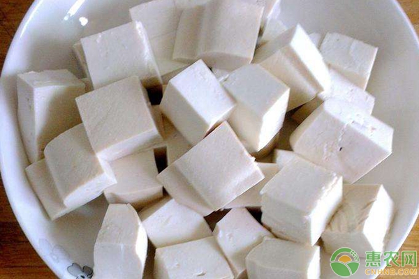 一斤黄豆能做几斤豆腐?豆腐要怎么做? 一斤黄豆能做几斤豆腐?豆腐要怎么做?