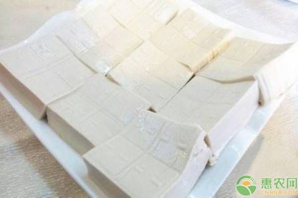 一斤黄豆能做几斤豆腐?豆腐要怎么做呢? 一斤黄豆能做几斤豆腐?豆腐要怎么做呢?