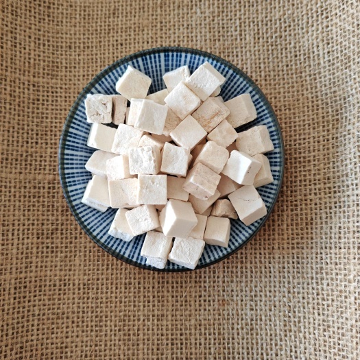 鄄城县【永发药业】茯苓 白茯苓 各种规格 无硫熏 欢迎选购