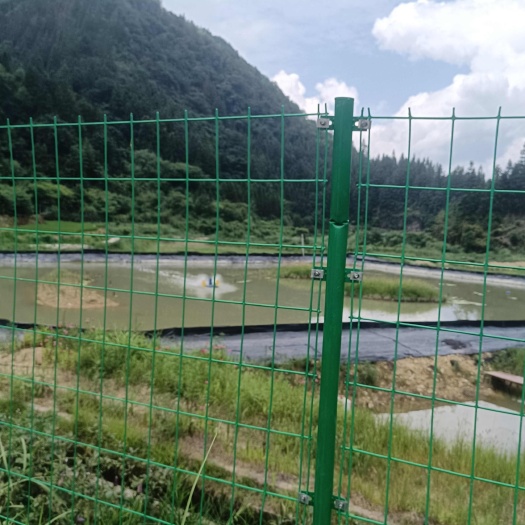 农用地173亩，设施农用地及建设用地110亩出租合作转让，