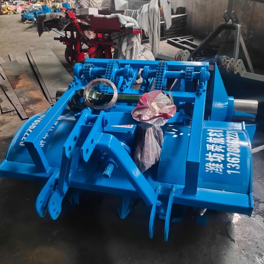 濰坊起壟機(jī)  開溝起壟機(jī)，白術(shù)起壟機(jī)  苗床起壟機(jī)大蔥大姜起壟機(jī)