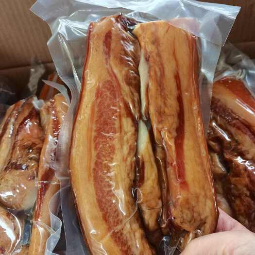 成都腊肉 农家烟熏腊肉  价格美丽 厂价销售
