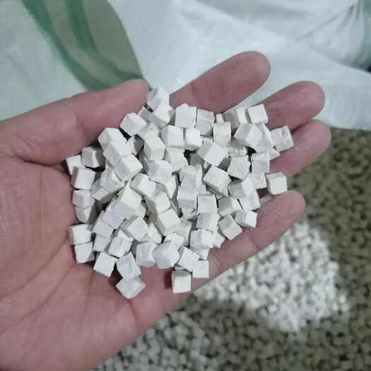 靖州县湖南怀化靖州茯苓：无硫白茯苓小米丁