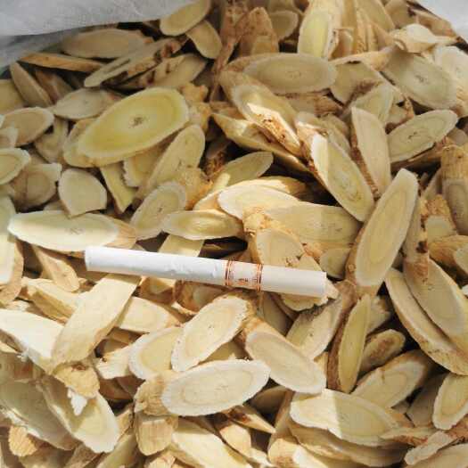 陇西县黄芪指甲片，属于甘肃本地特产，质量有保障，产地直发，无硫
