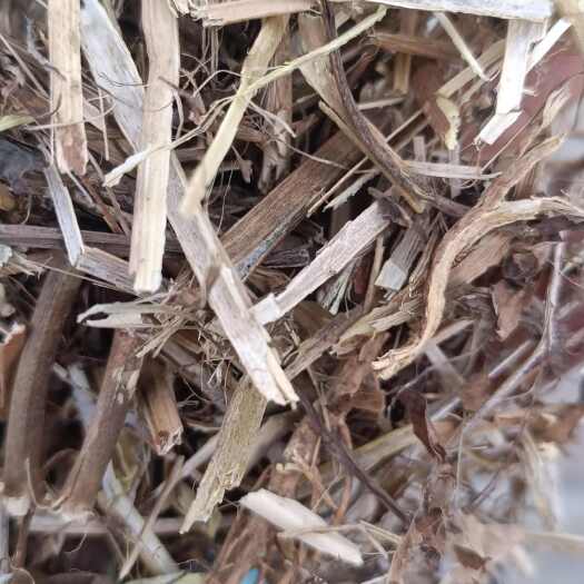 正阳县马牛羊草料，花生秧秸秆。货源充足需要的老板请联系。