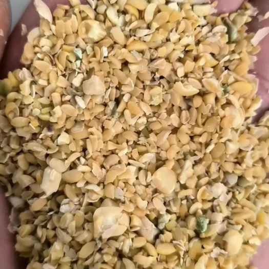 碎黄豆，畜牧养殖，水产饲料，肥料！