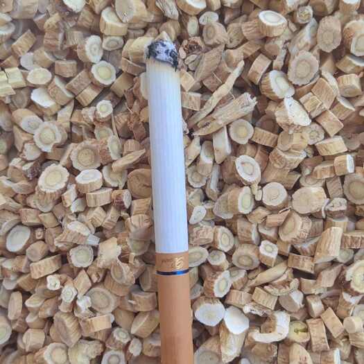 甘肃黄芪5-8丁，标准筛，无硫磺，大吨位可谈