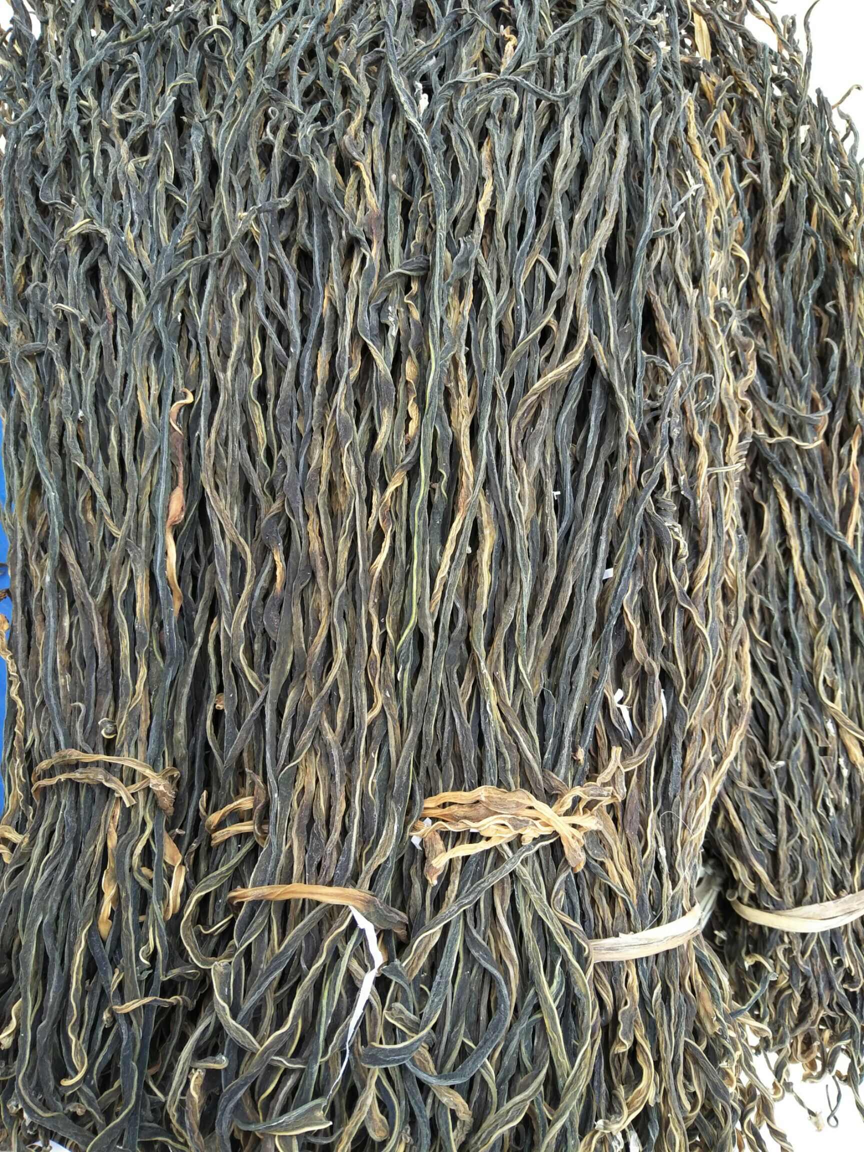 新疆地区豇豆干大量供应。