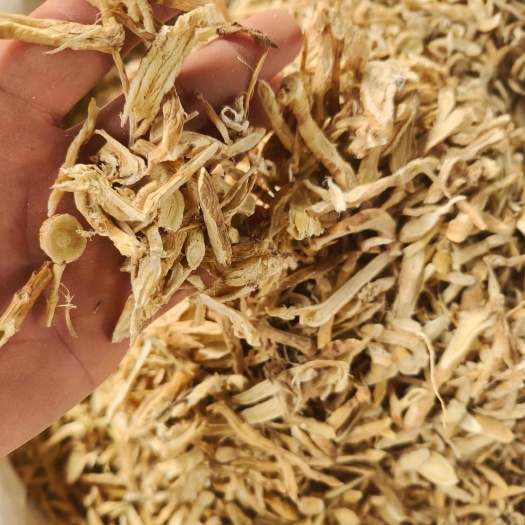 岷县甘肃本地中药材，黄芪下料，质量有保障，诚信经营