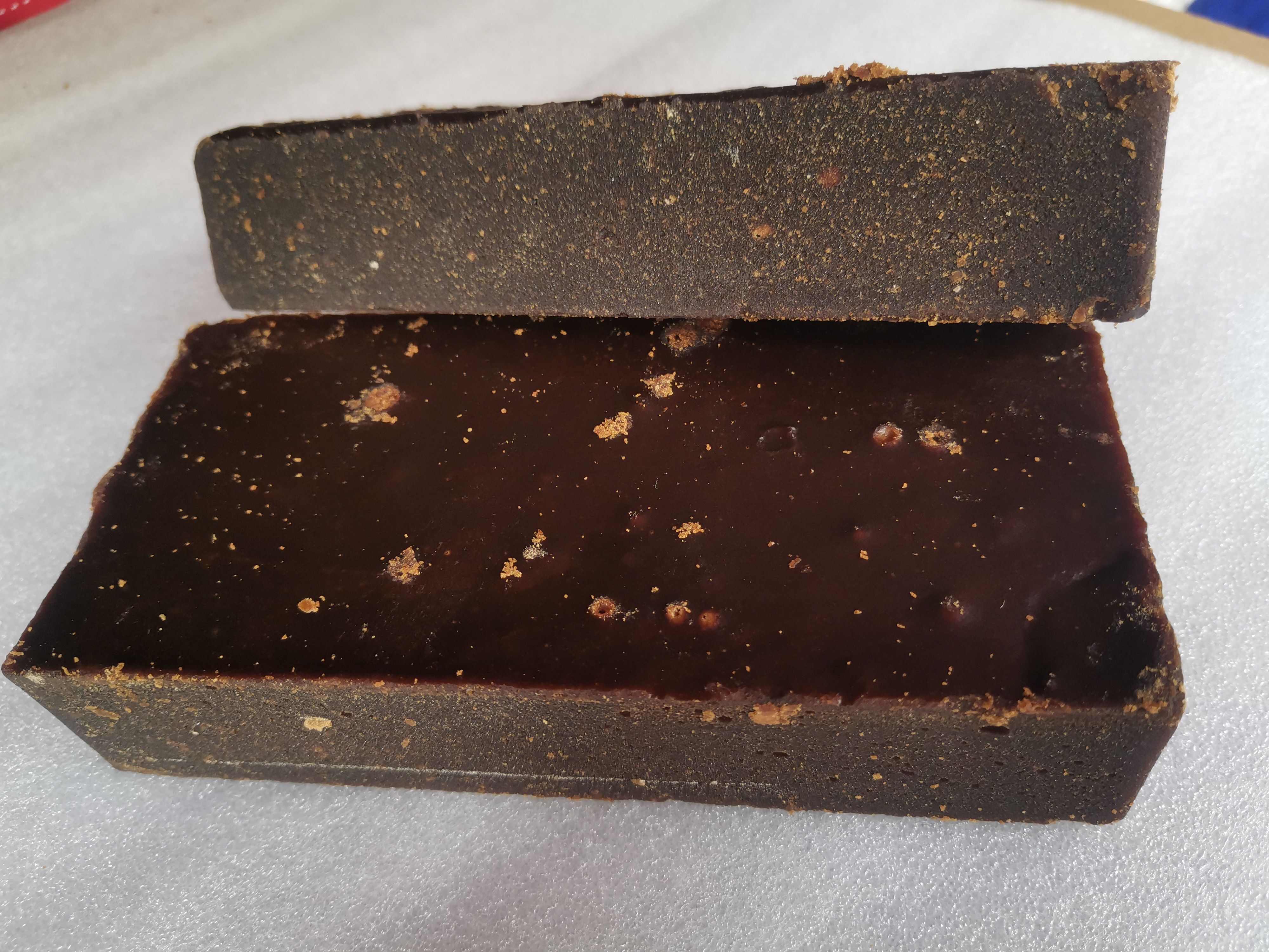 云南甘蔗传统手工红糖老黑糖土红糖块黑片糖酵素月子