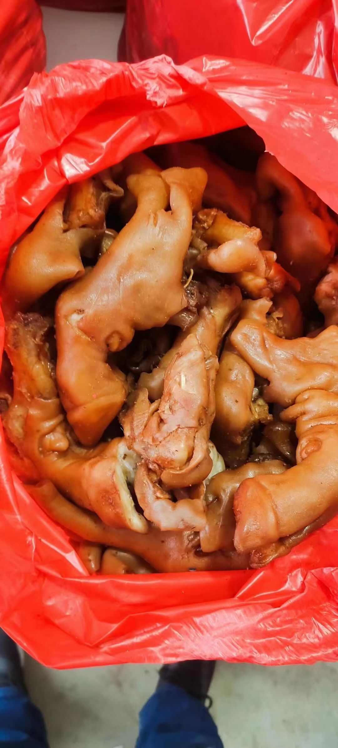 一手货源去骨五香熟羊蹄   满满胶原蛋白 熟度高 保证质量