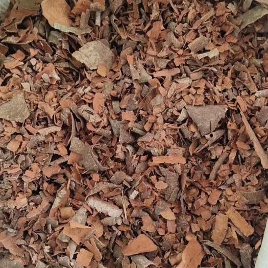 玉林刨花桂皮毛桂树皮碎肉桂粉商用
