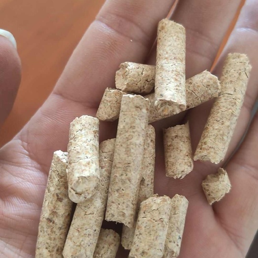 宁晋县玉米芯粉牛羊颗粒