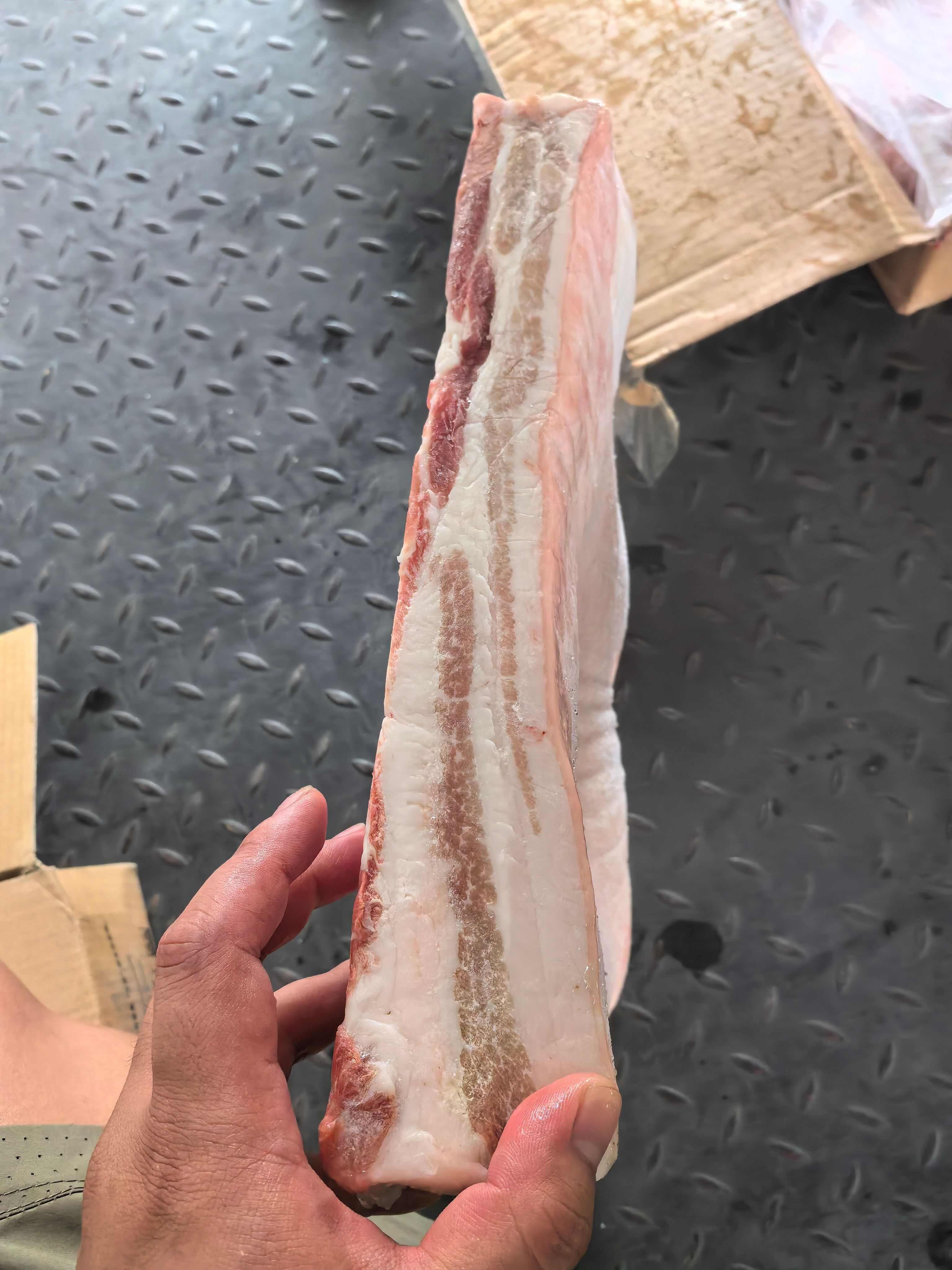 肥猪一级五花，正一级，一件两片，温氏食品出品