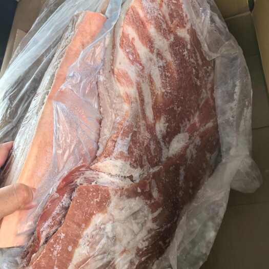 肥猪二级五花，温氏食品有限公司出品。正二级。