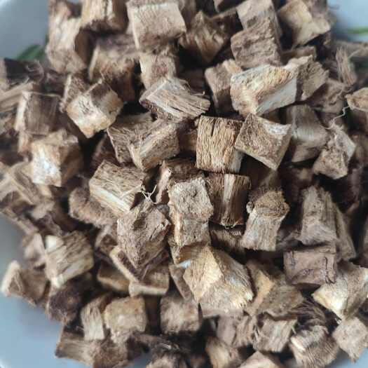 新县大别山纯野生柴葛根丁，十年以上的老葛根切丁烘干