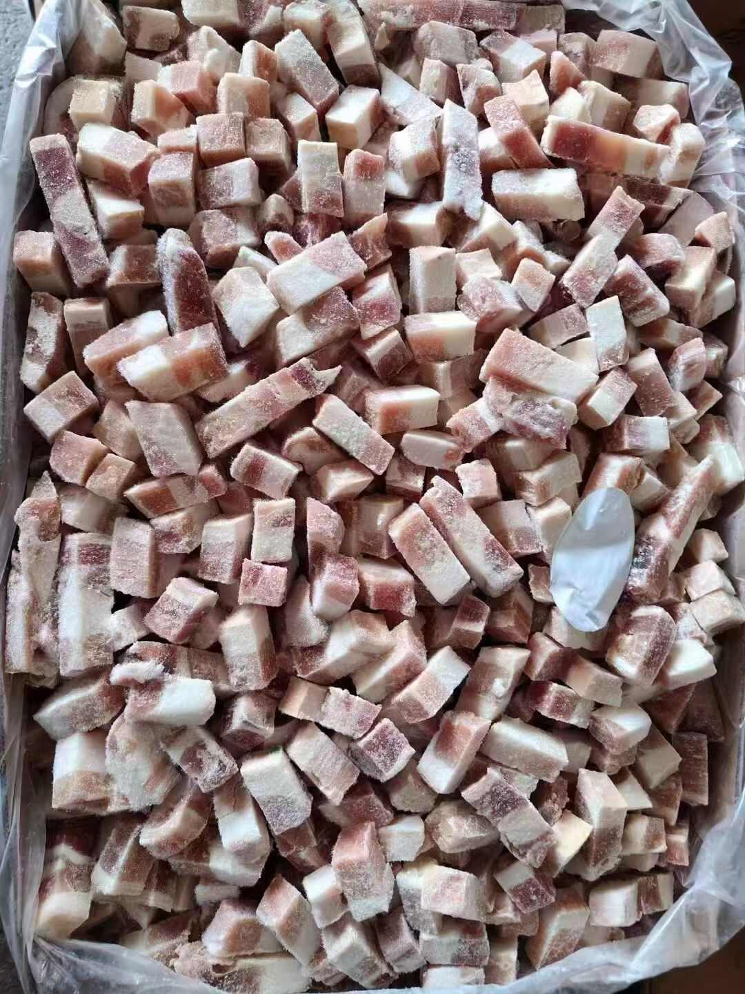 原切五花肉块
