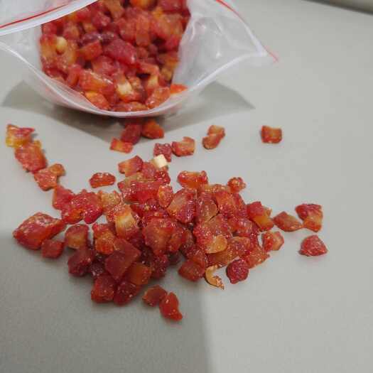 草莓干，做活动价格，活动价格。～