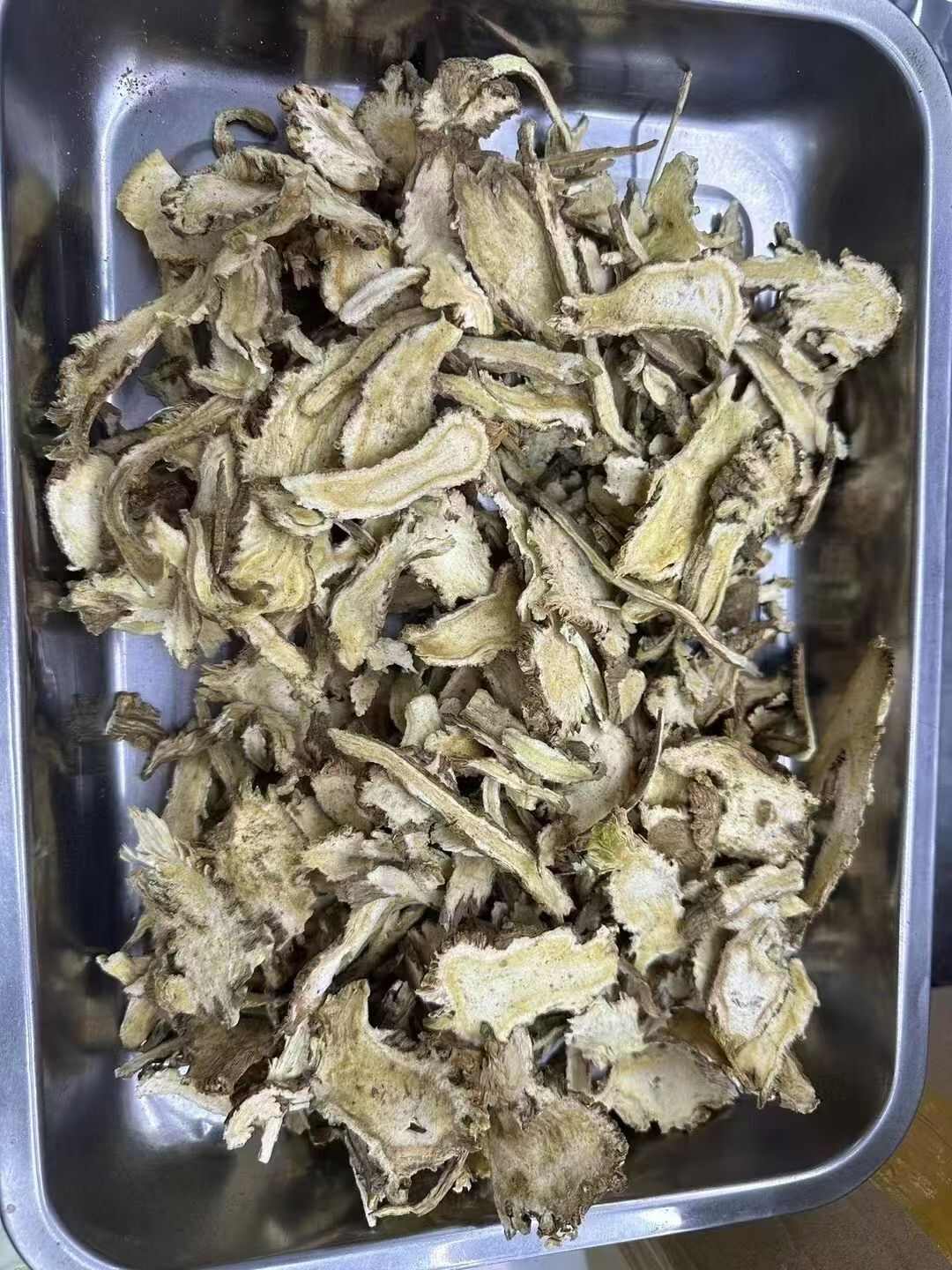 长白山当归片，自然生长切片的