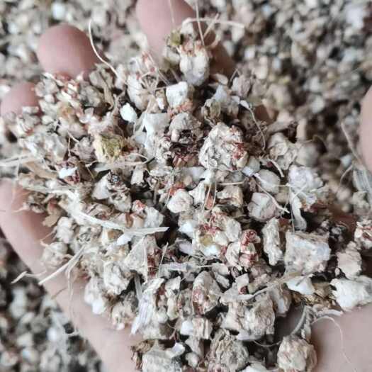 定边县玉米芯颗粒，蘑菇原料，菌菇料