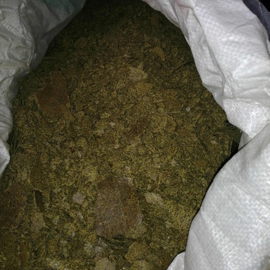罗平县油菜籽榨油坊油枯出售