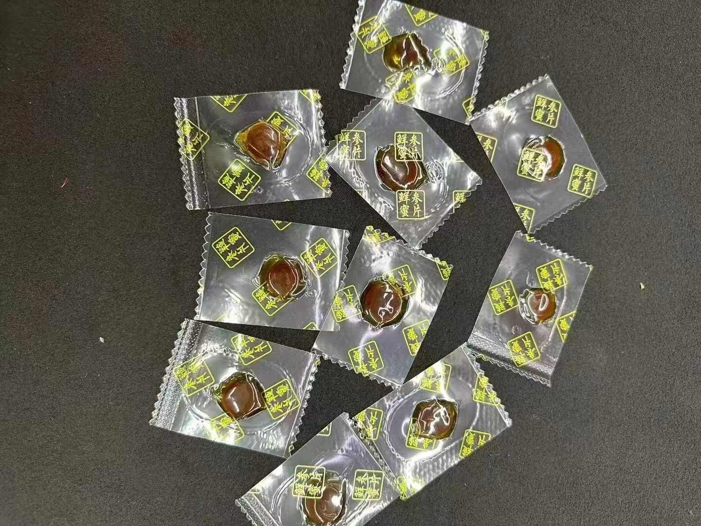 人参蜜片，中号蜜片，正规厂家，一盒净重50克，大约50片左右
