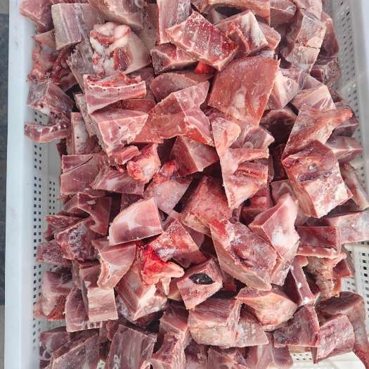 现杀新鲜纯干不包冰兔肉块儿兔肉丁