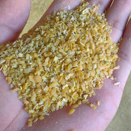临清市碎豆瓣可榨油压饼膨化上地