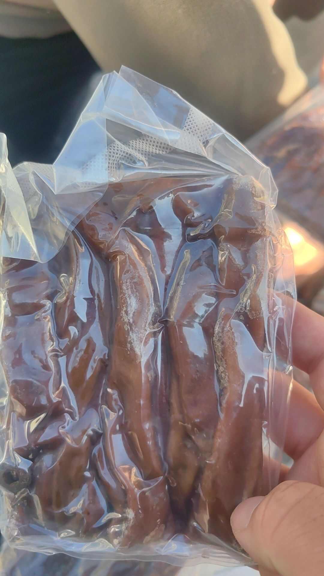 海腸一板200克，一箱110板