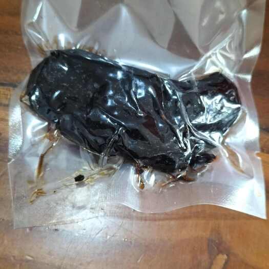 丹江口市深山制黄精年九蒸九晒黄精油头辟谷肉黄精即食泡茶