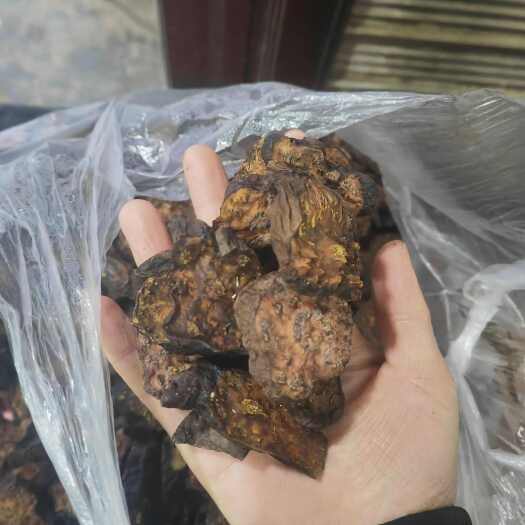 何首乌片，蒸制，太阳晒干，无硫