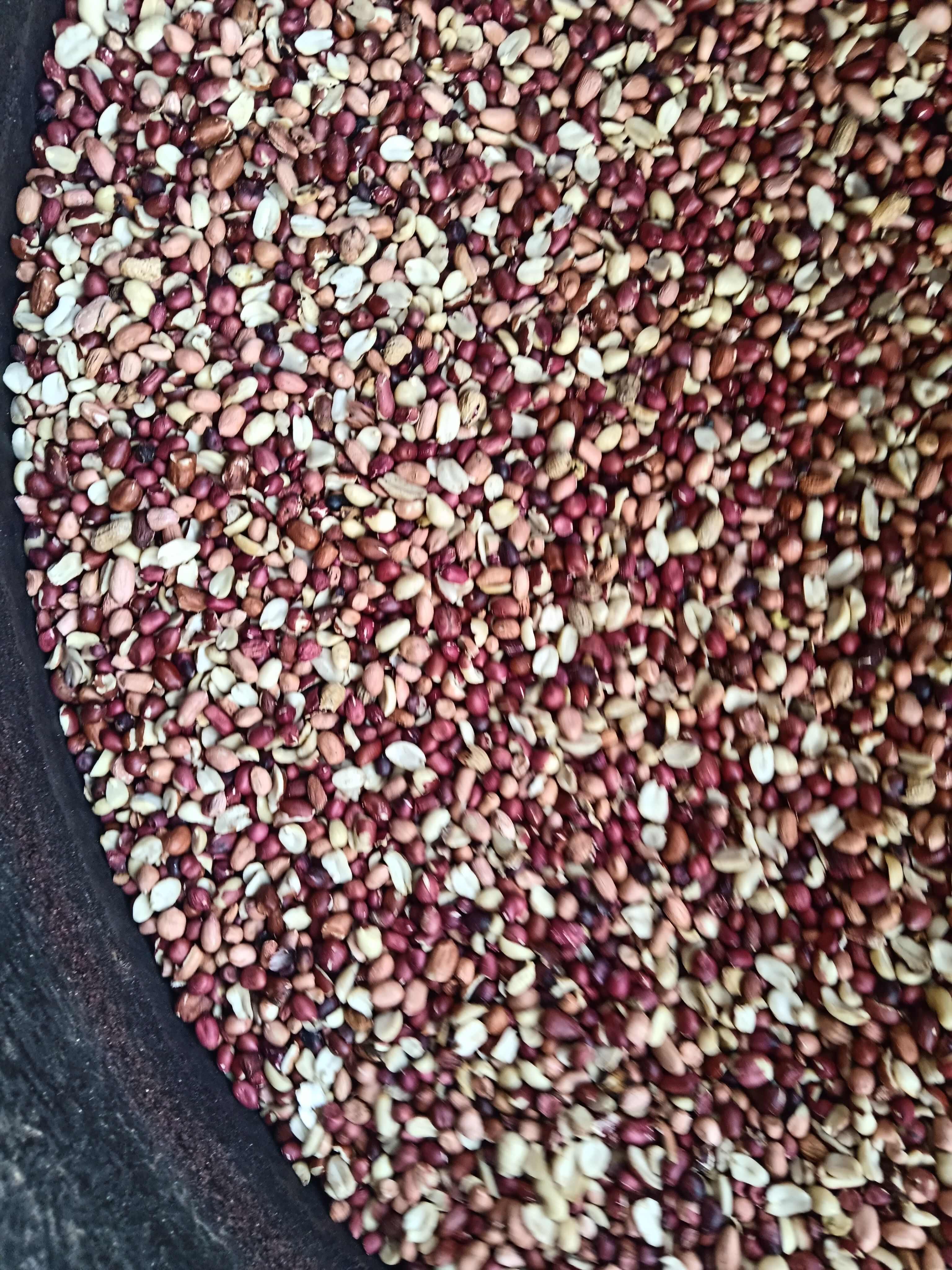 统货花生米，可作油料，副食加工。一年四季长期合作，正在热卖
