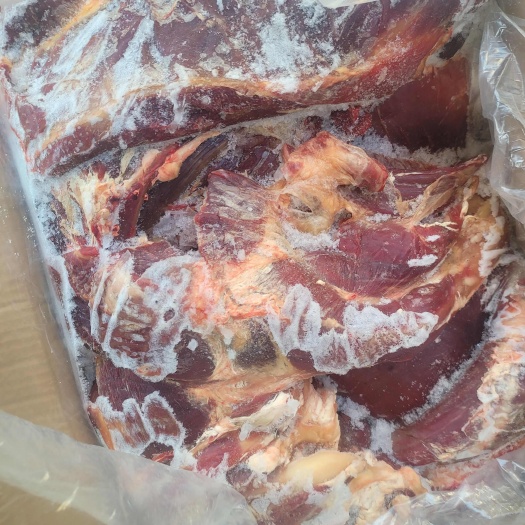 鲜冻牛肉，精修去油去骨