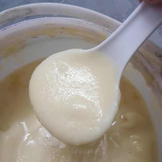 钦州蜂蜜冬糖，雪花蜂蜜，浓绸香甜，不添加任何添加齐，纯正蜂蜜