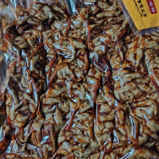 东北特产，金针菇豆腐串各种口味适合饭店，商超，烧烤店，火锅店