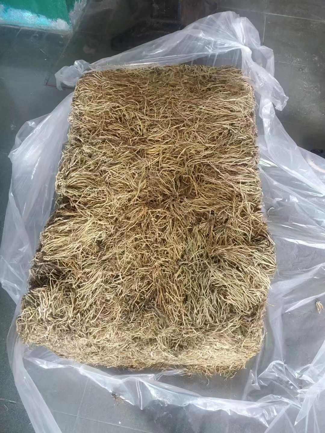 清原县出售东北龙胆草干货，规格齐全，价格不等，货源充足，大量供应！
