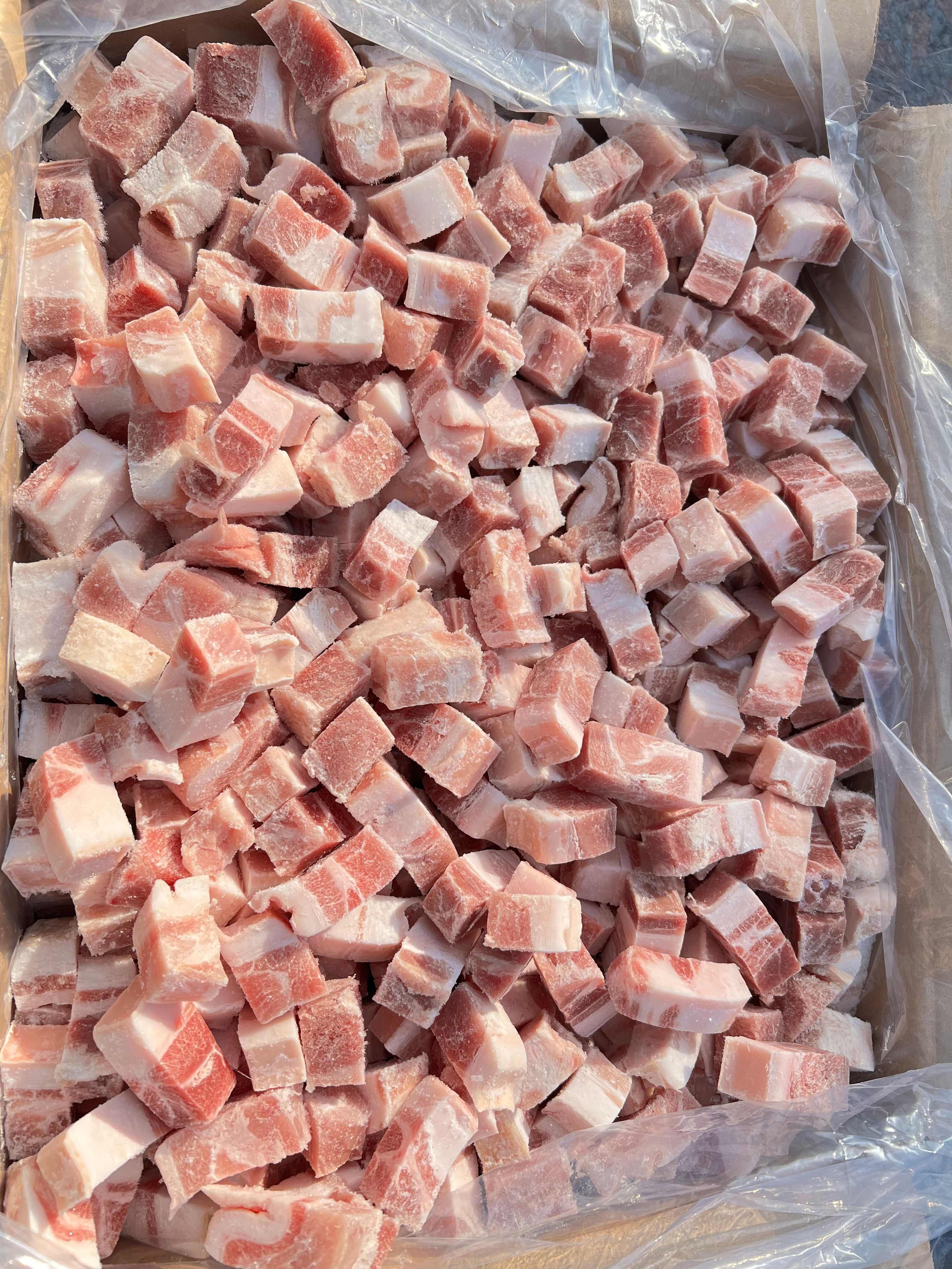 五花肉块。纯干货（原切）腿肉，尺寸可定制