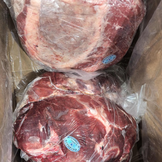 牛前牛后内蒙古草原牛肉