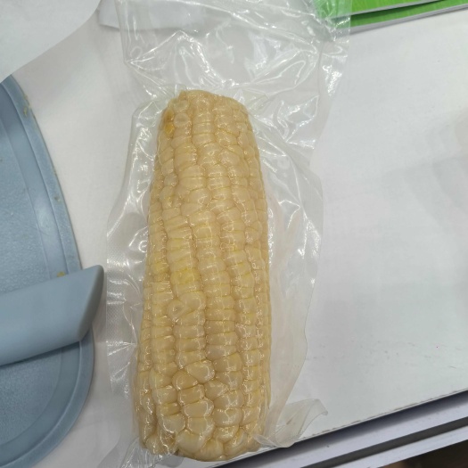 青县燕窝雪糯玉米，真空包装，开袋即食，软糯鲜香，吃一次忘不了。
