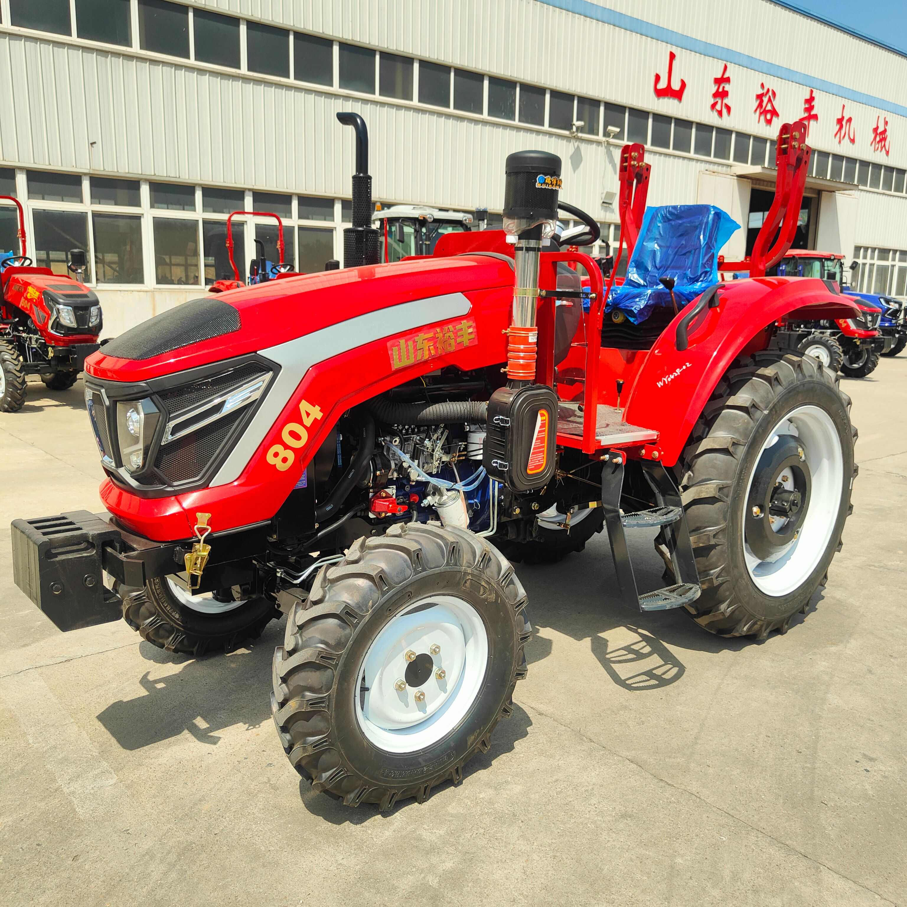新款高配直喷804四驱拖拉机